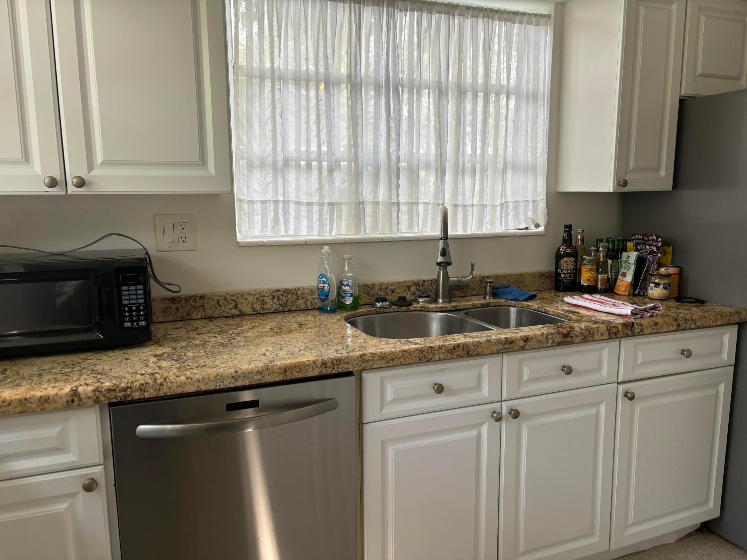 1228 NW 4th Street