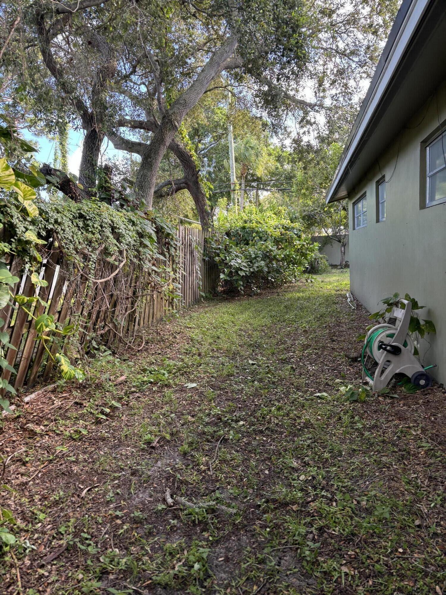 1228 NW 4th Street