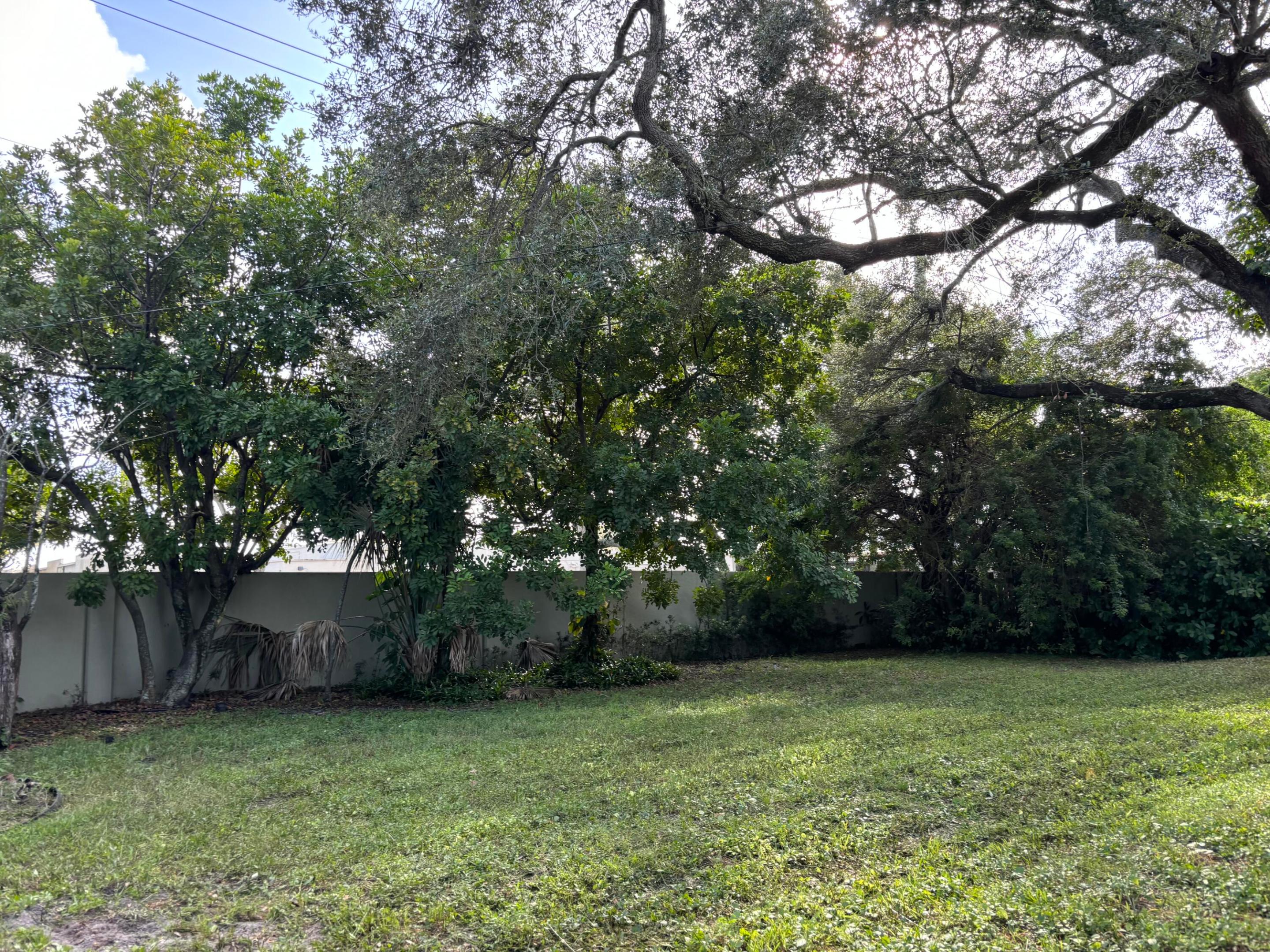1228 NW 4th Street