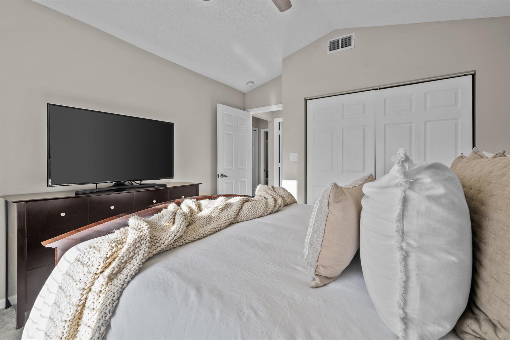 7564 Stirling Bridge Boulevard N