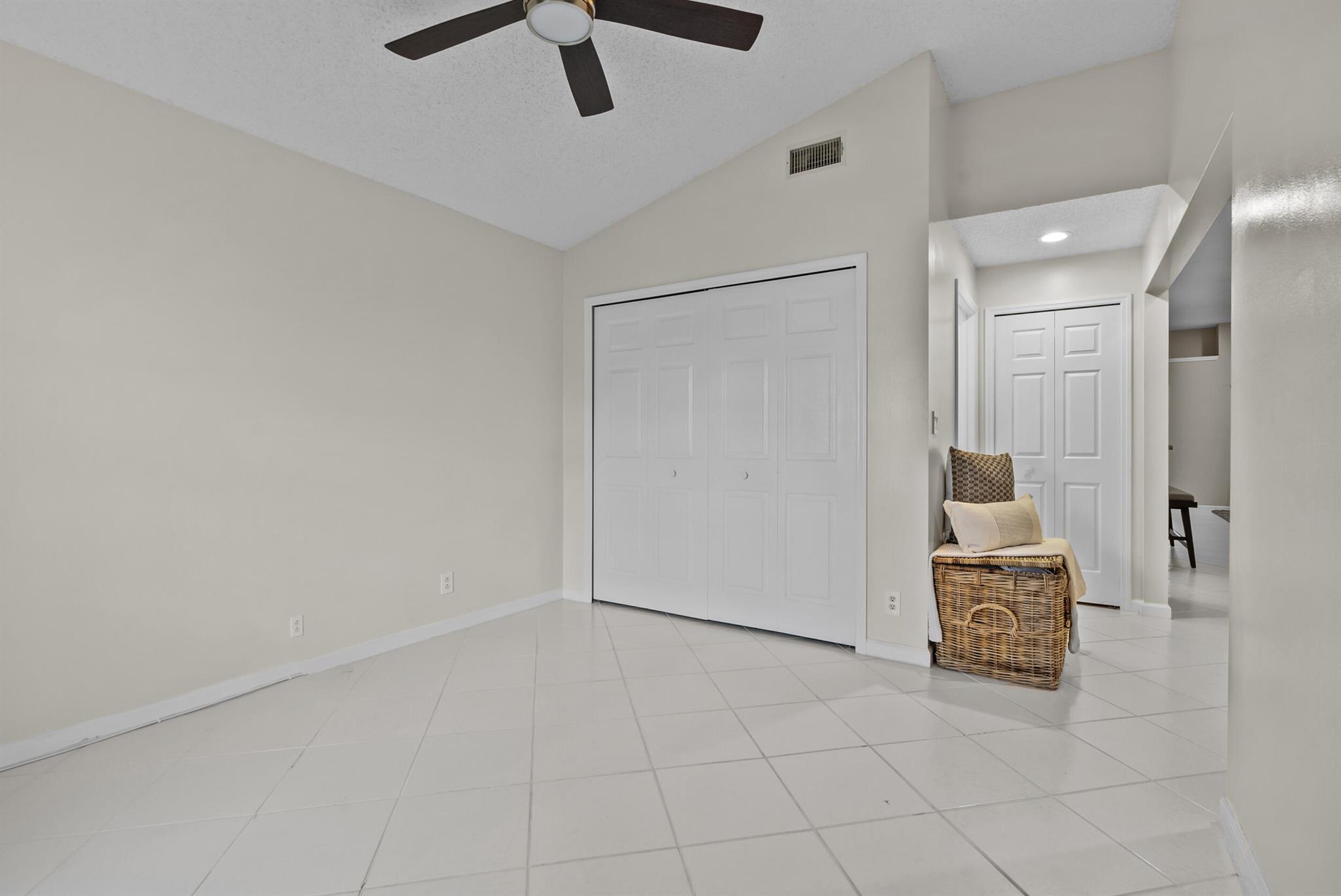 7564 Stirling Bridge Boulevard N