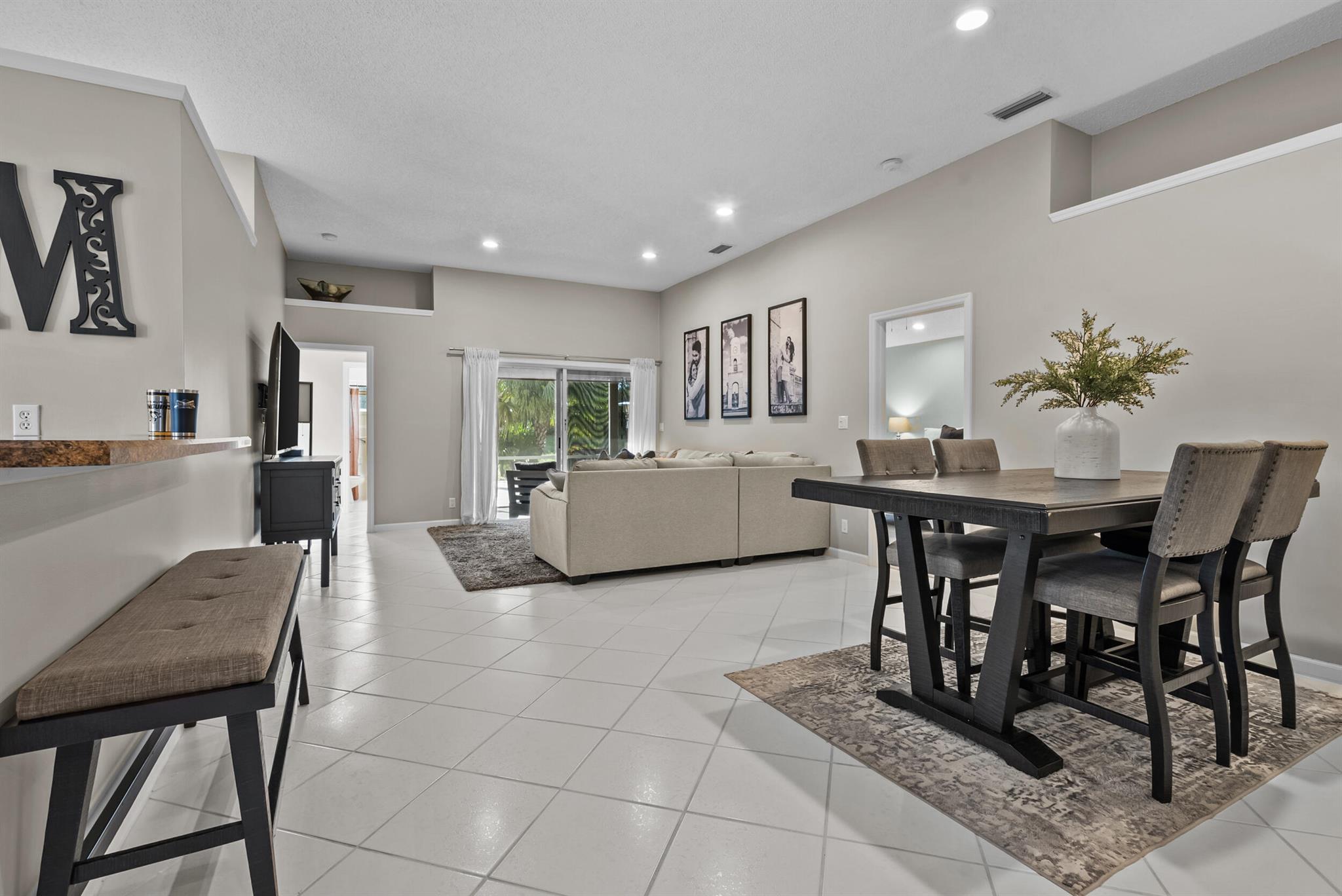 7564 Stirling Bridge Boulevard N