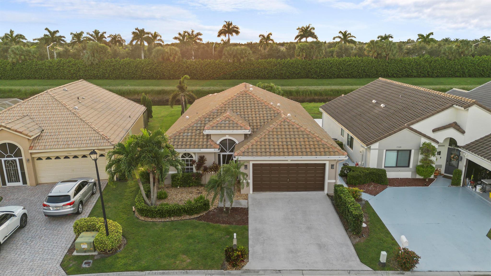 7564 Stirling Bridge Boulevard N