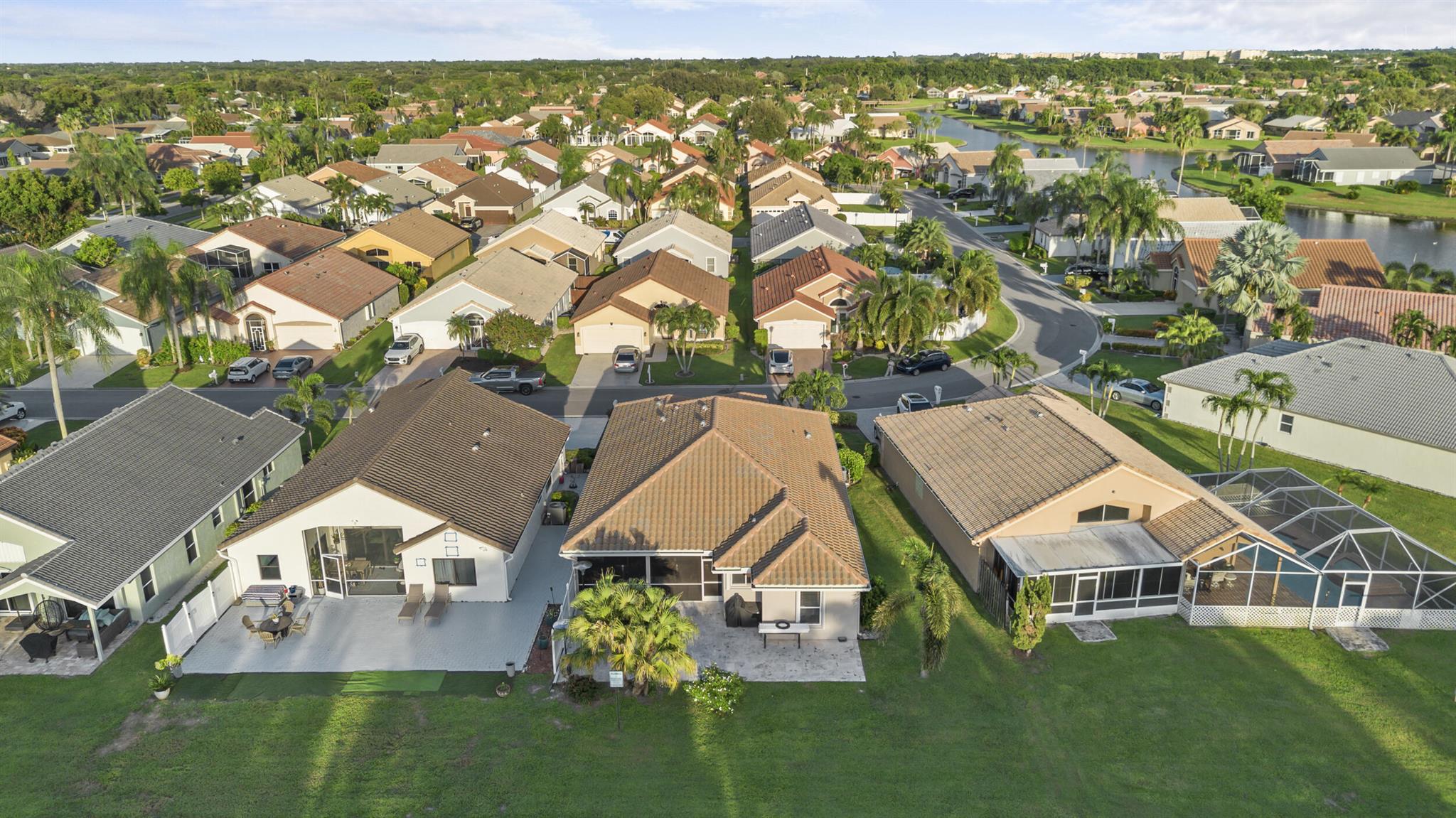 7564 Stirling Bridge Boulevard N