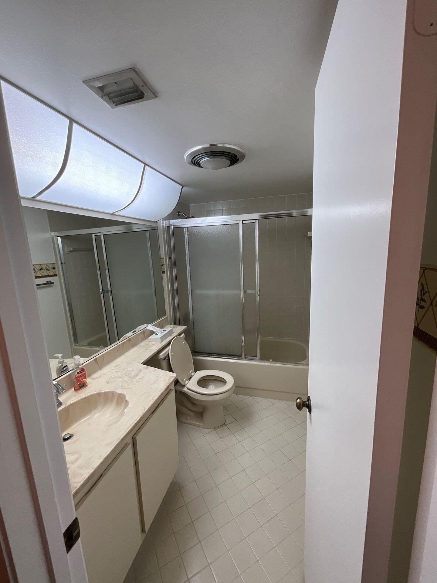 1850 Homewood Boulevard 5080