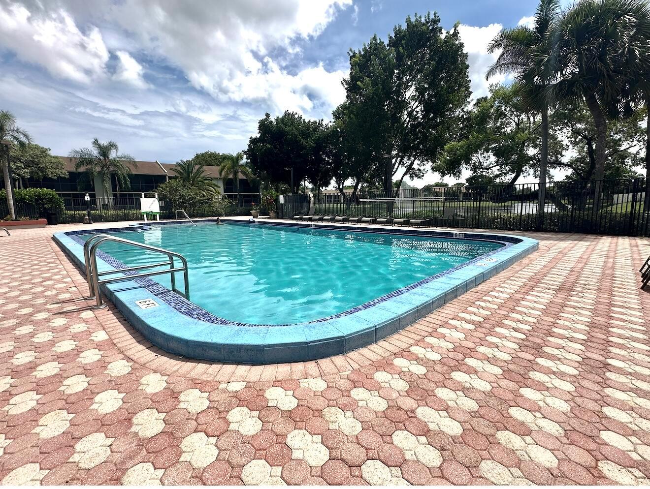 1256 S Military Trail 923