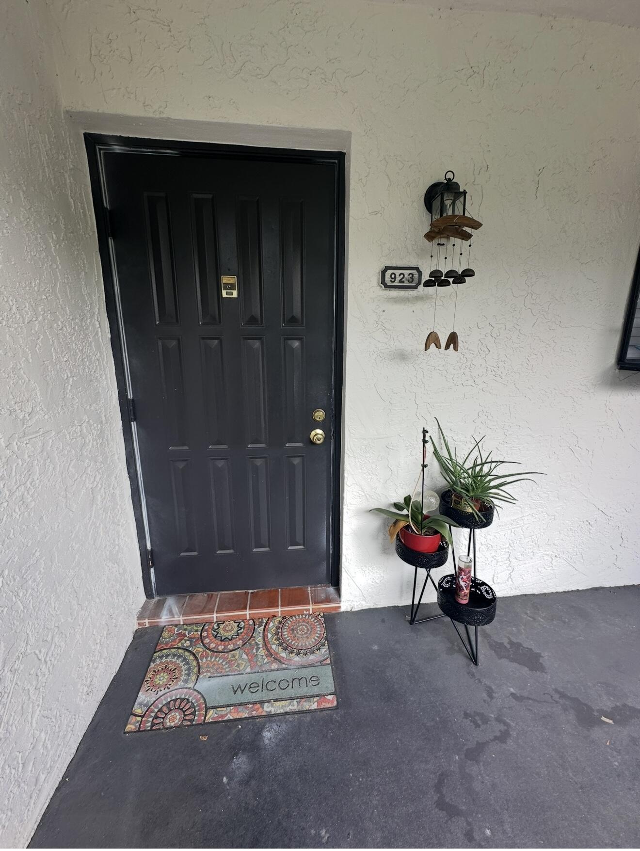 1256 S Military Trail 923