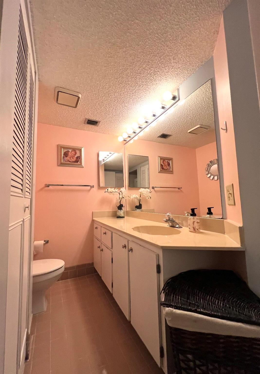 1256 S Military Trail 923