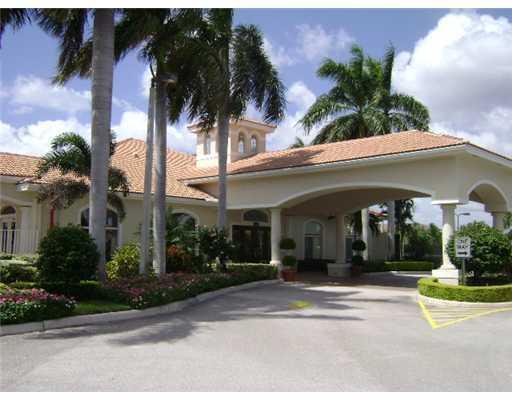 15427 Watershore Lane