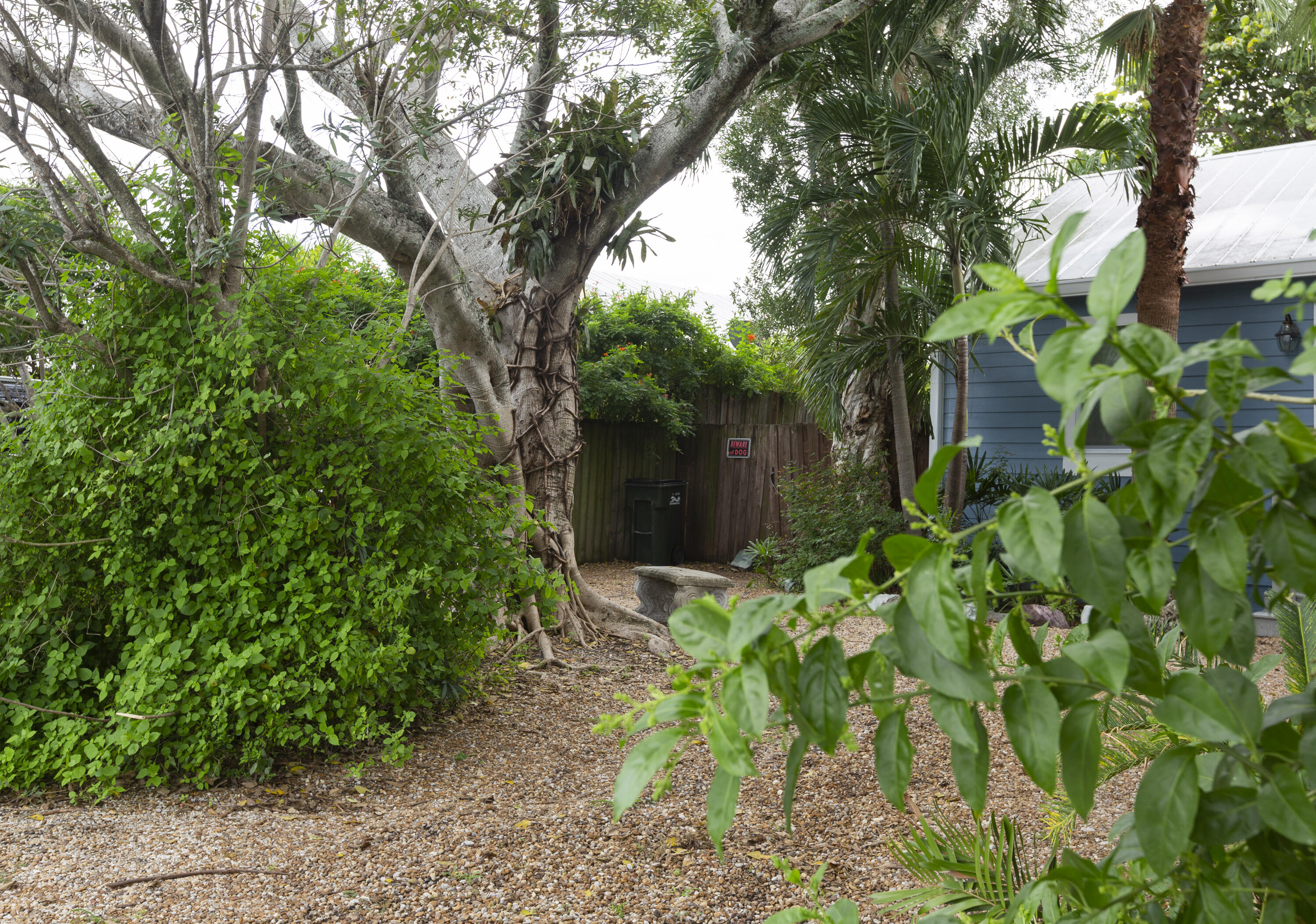 304 SE 3rd Avenue