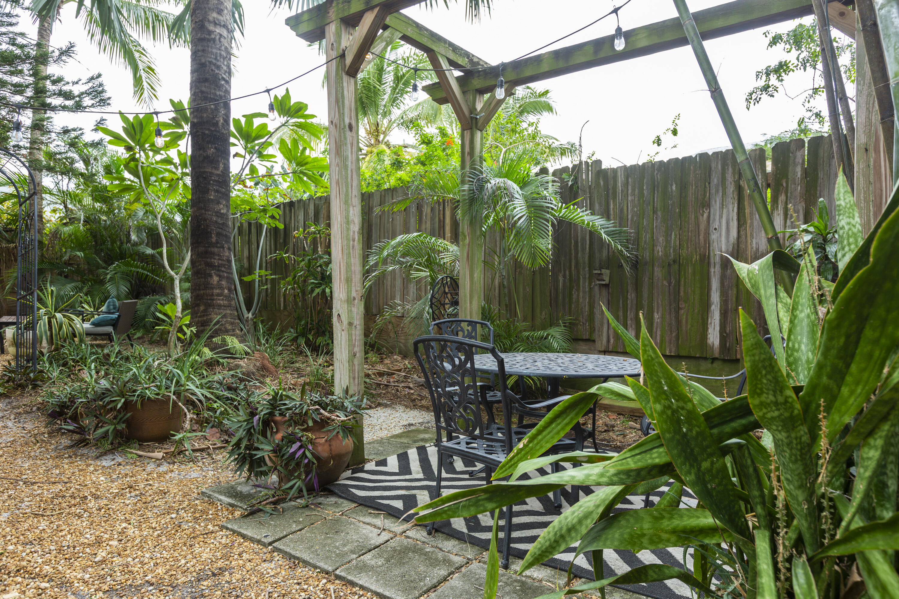 304 SE 3rd Avenue