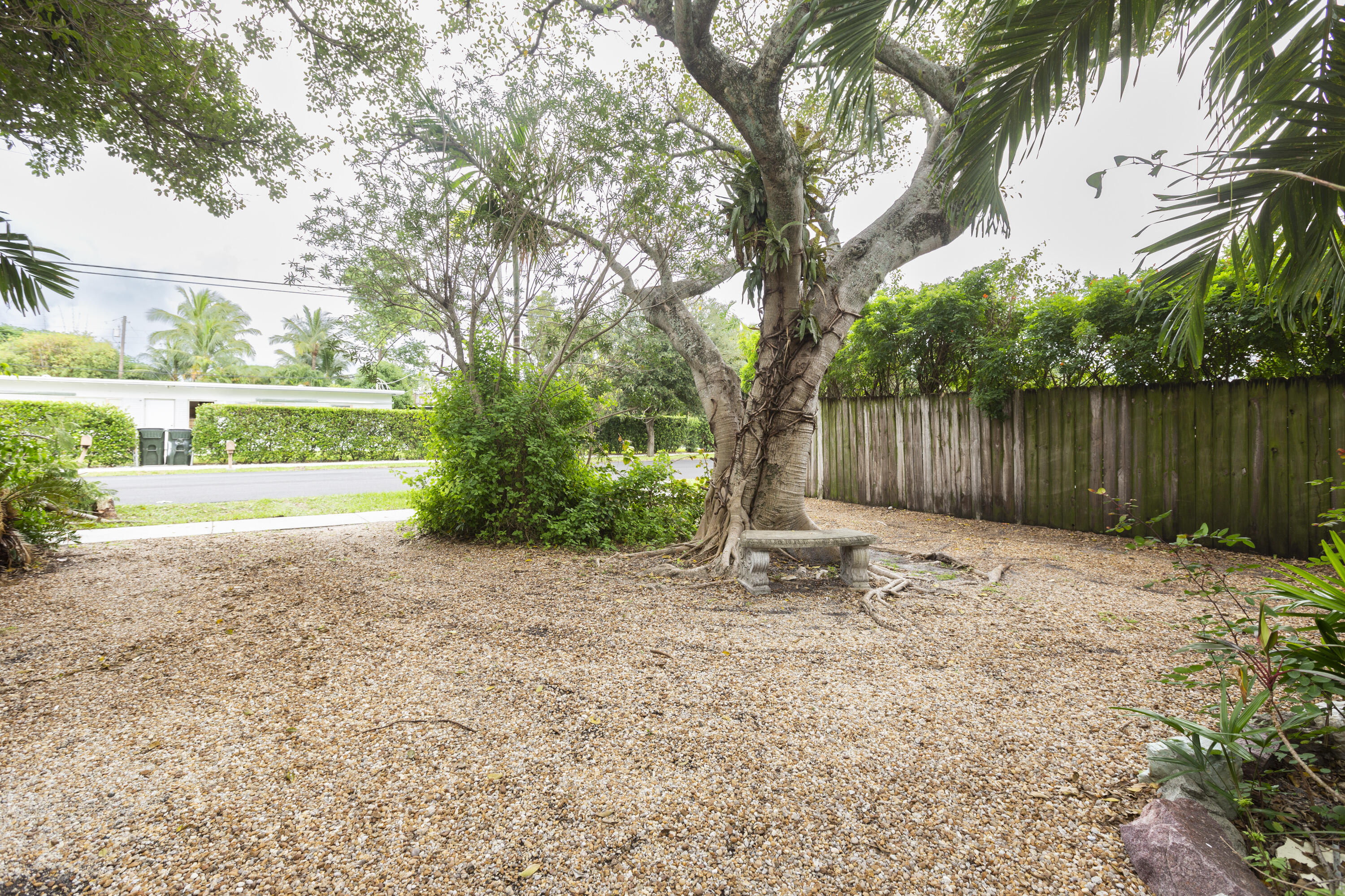304 SE 3rd Avenue