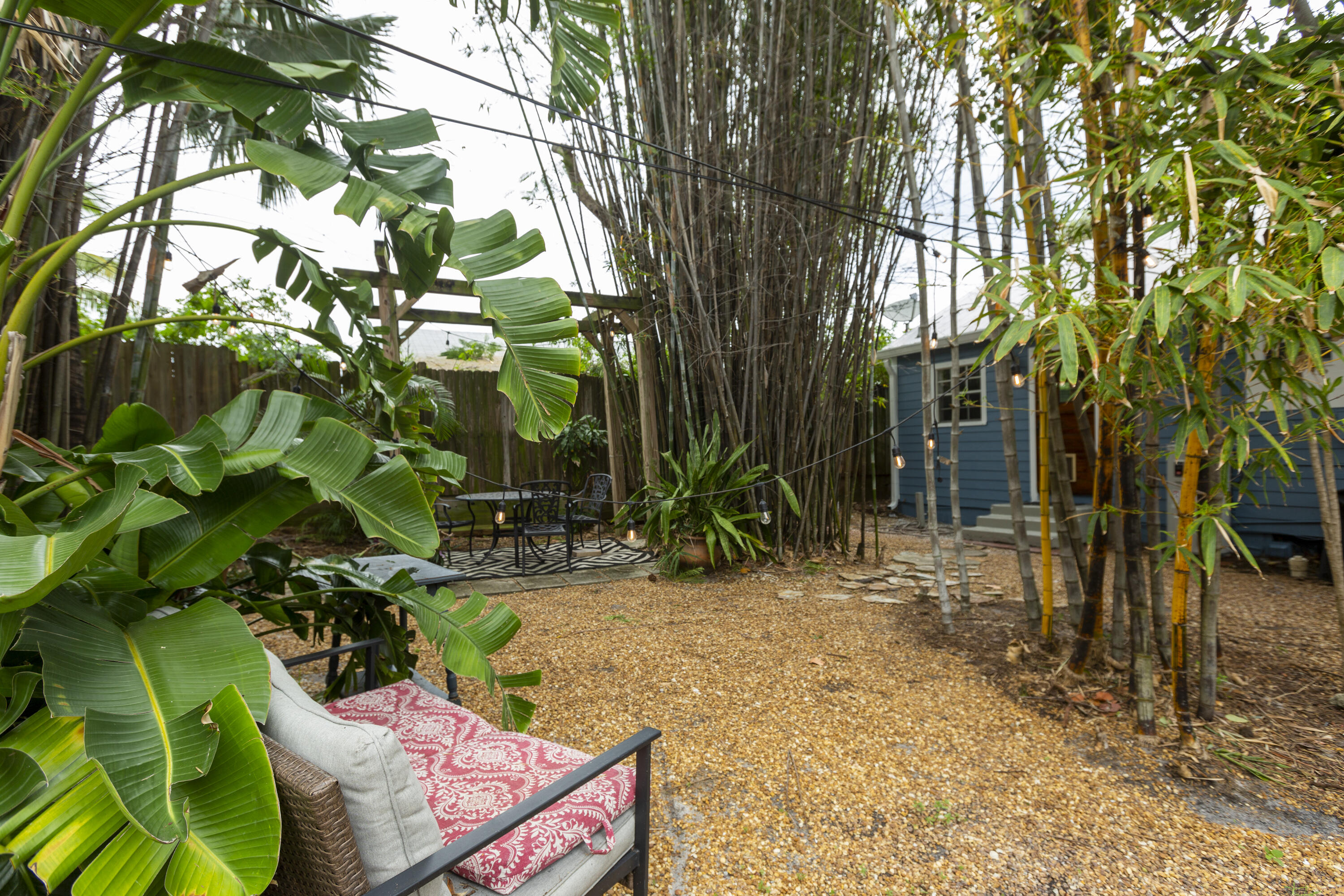 304 SE 3rd Avenue