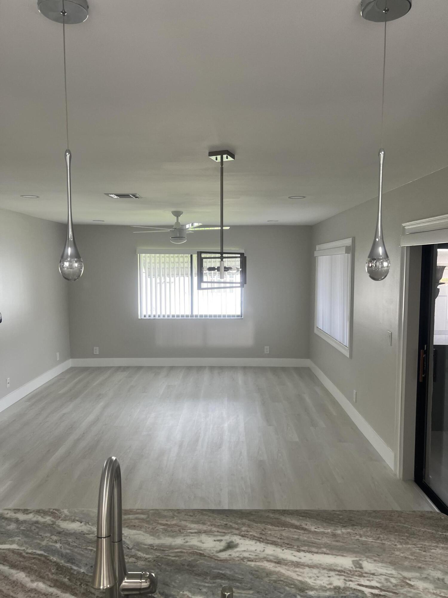14910 Wildflower Lane