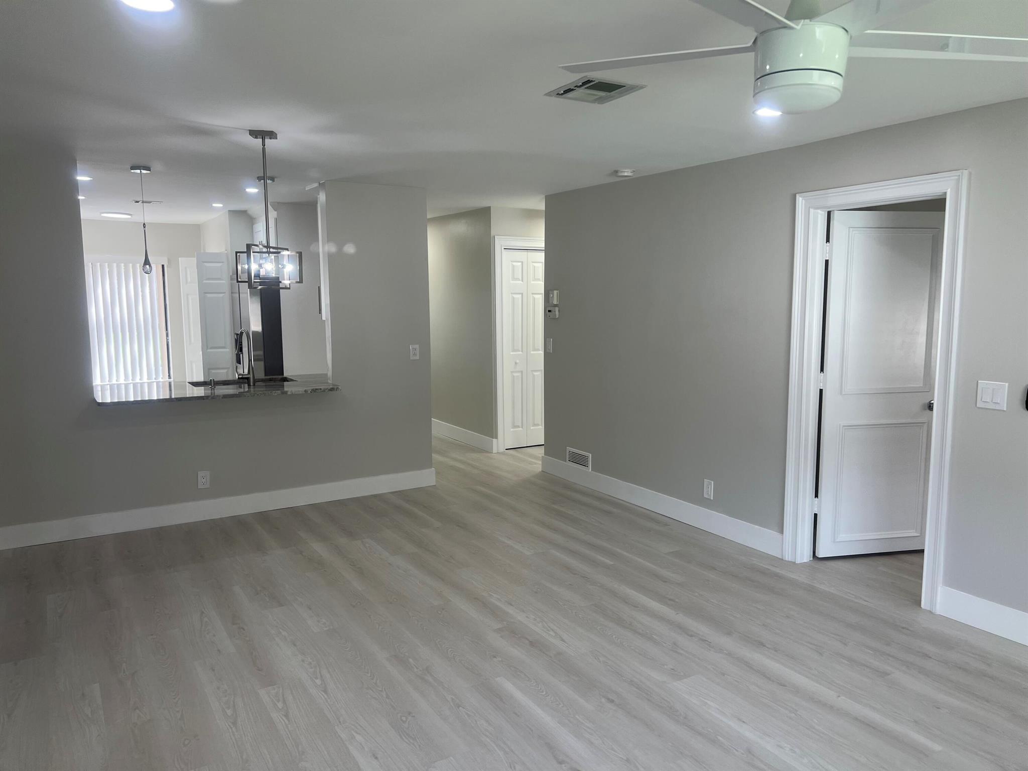 14910 Wildflower Lane