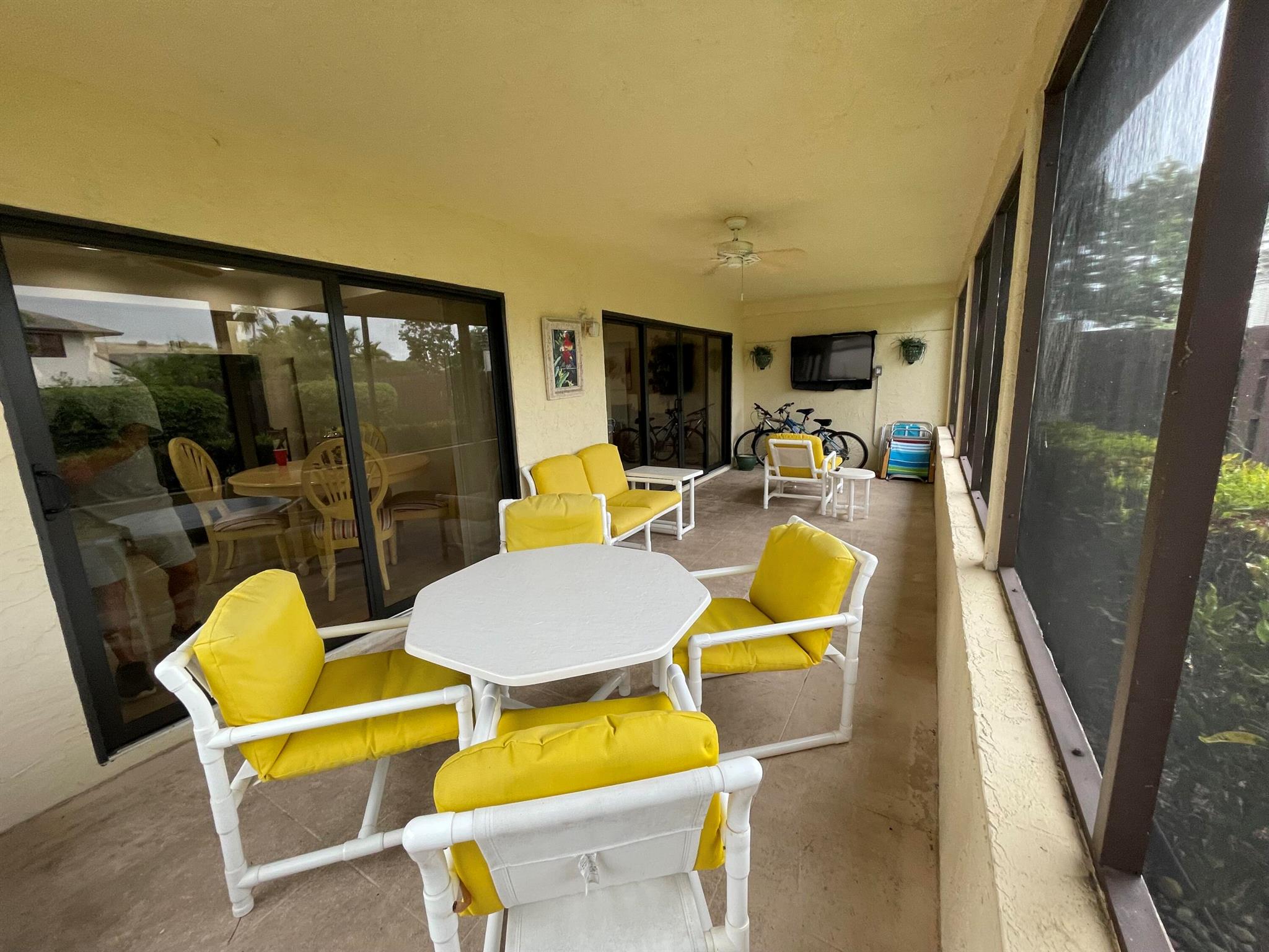 354 SW 28th Avenue