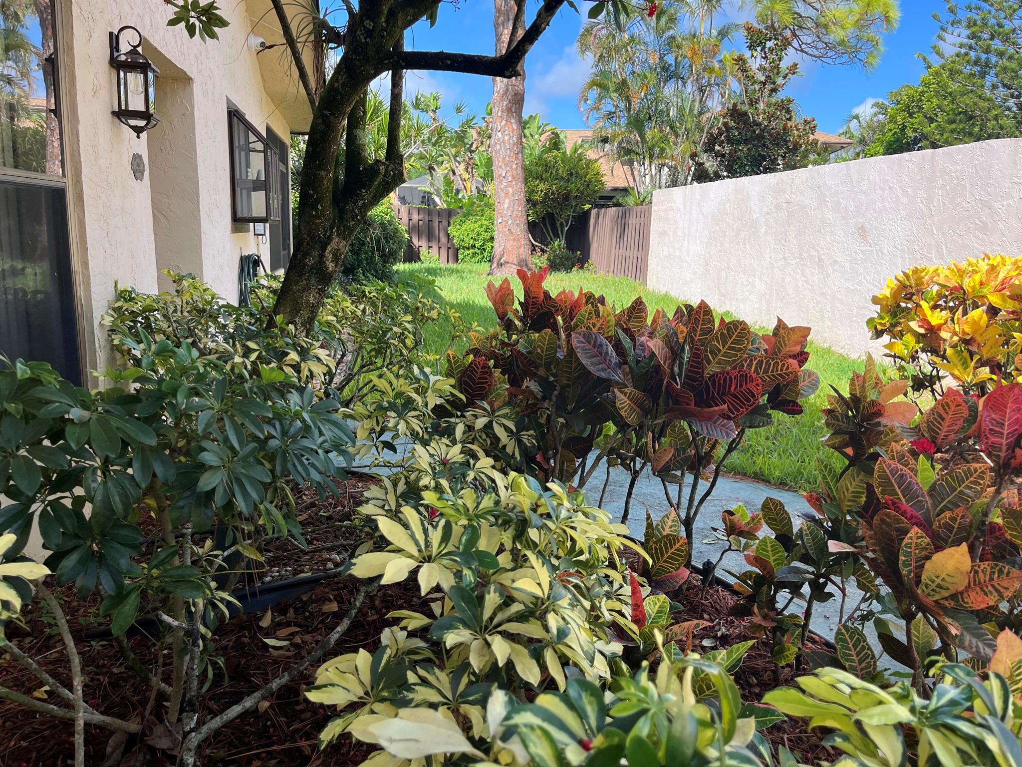 354 SW 28th Avenue