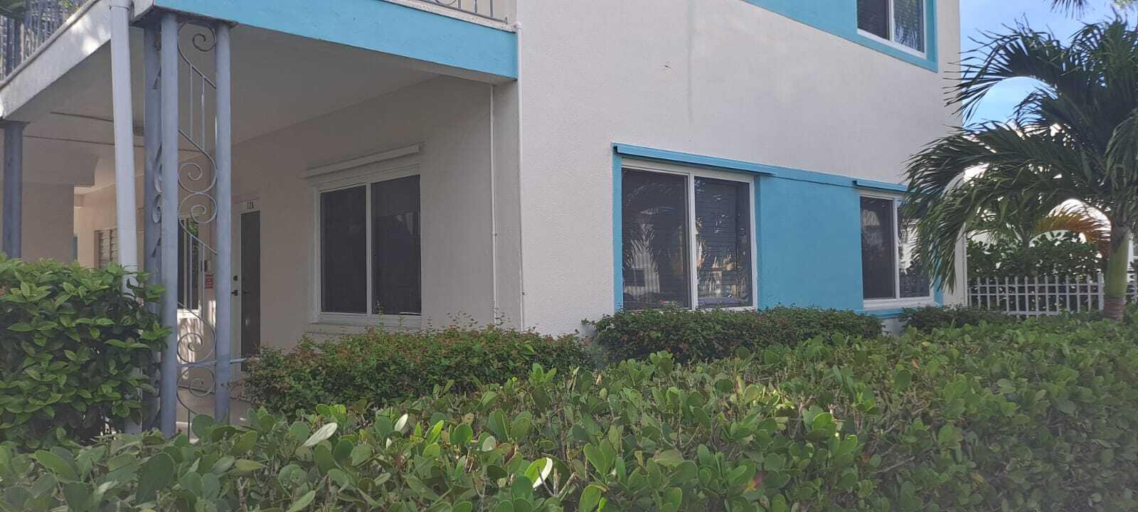 7300 Byron Avenue 12a