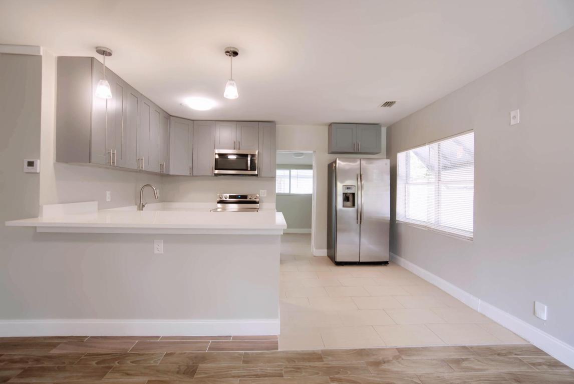 1117 NW 7th Terrace, Fort Lauderdale