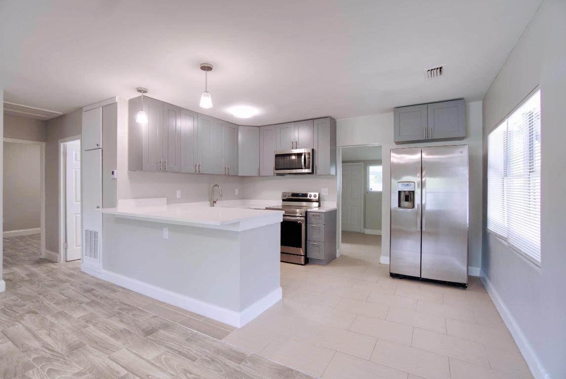 1117 NW 7th Terrace, Fort Lauderdale