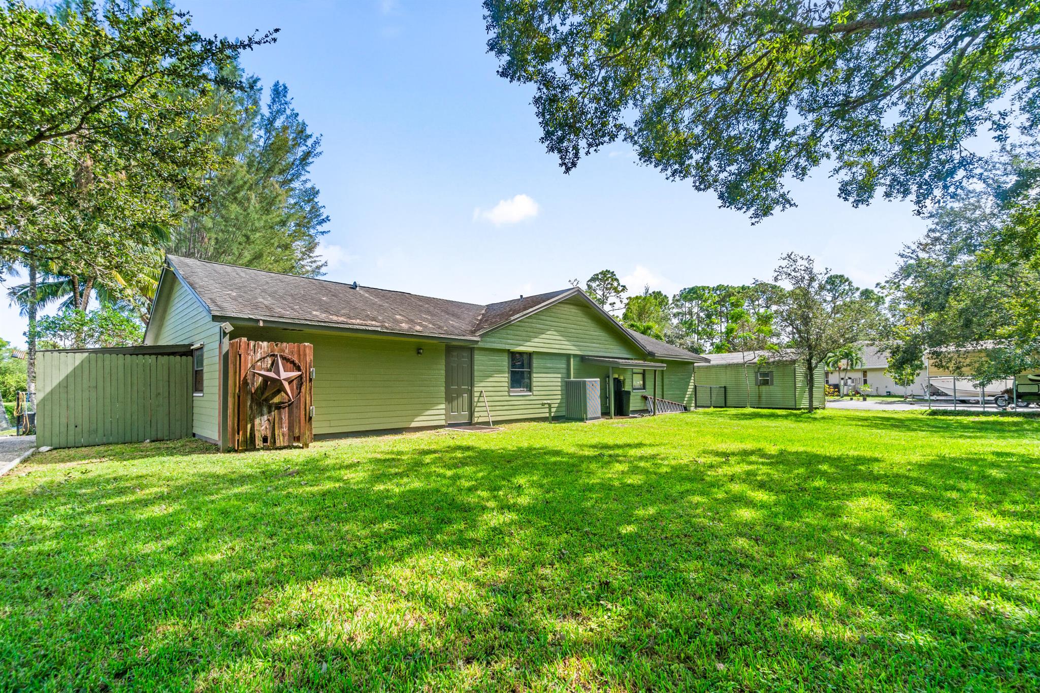 4181 Coconut Boulevard