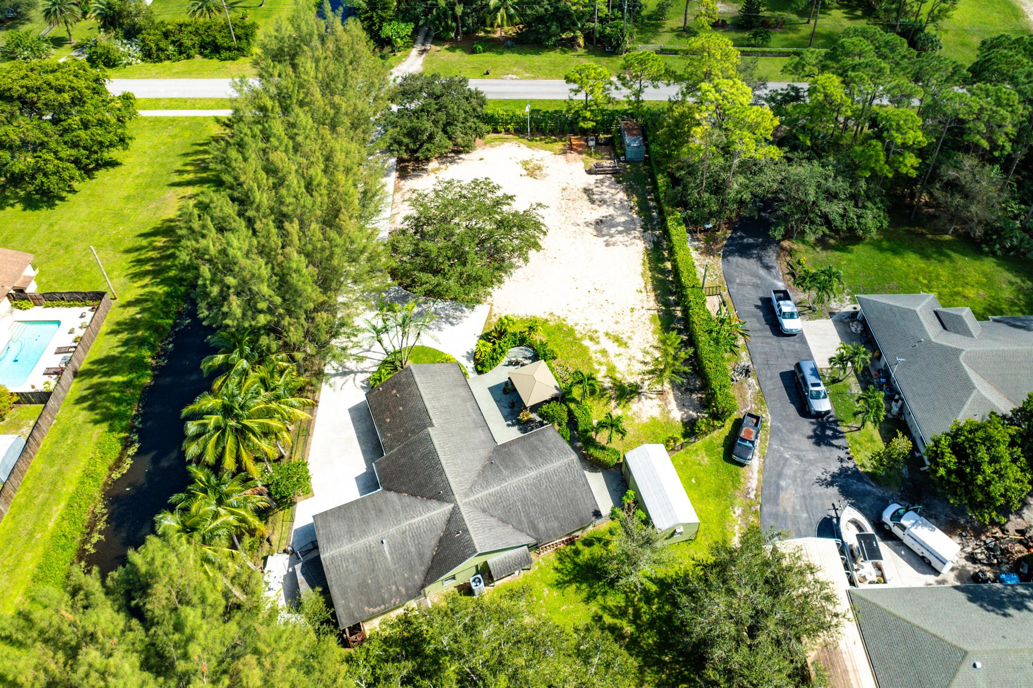 4181 Coconut Boulevard