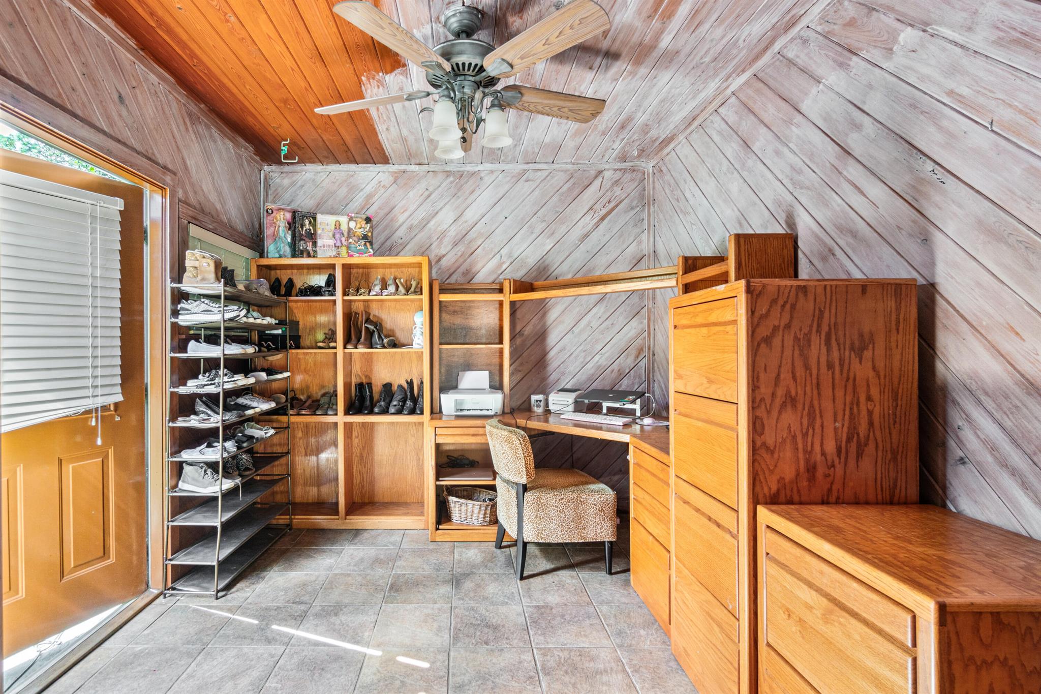 4181 Coconut Boulevard