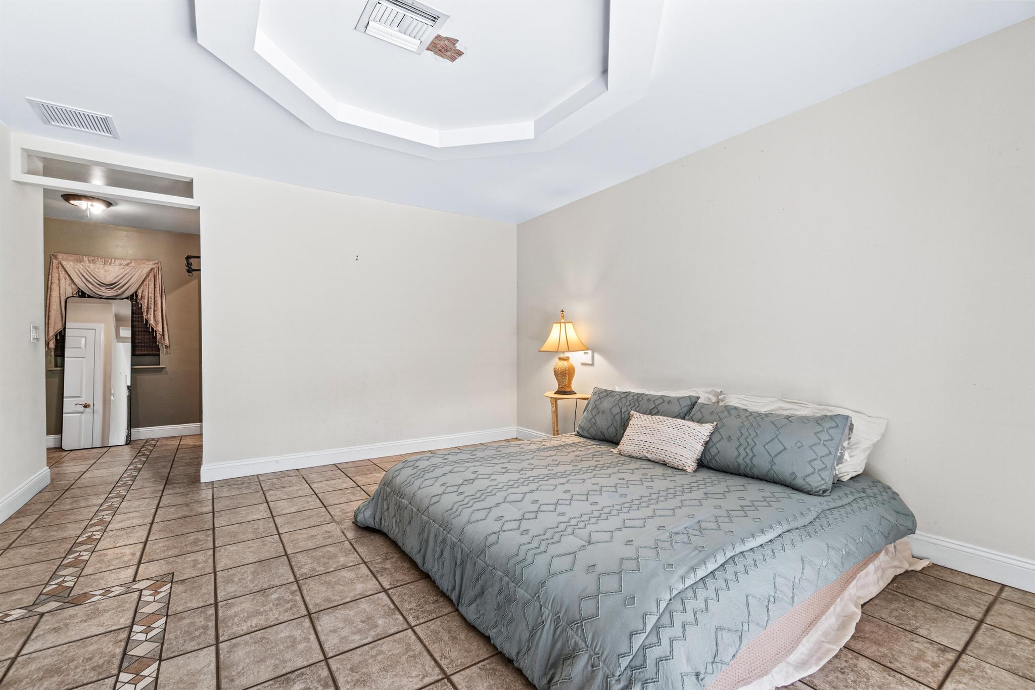 4181 Coconut Boulevard