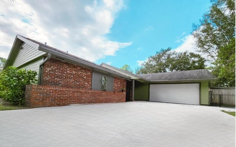 4181 Coconut Boulevard