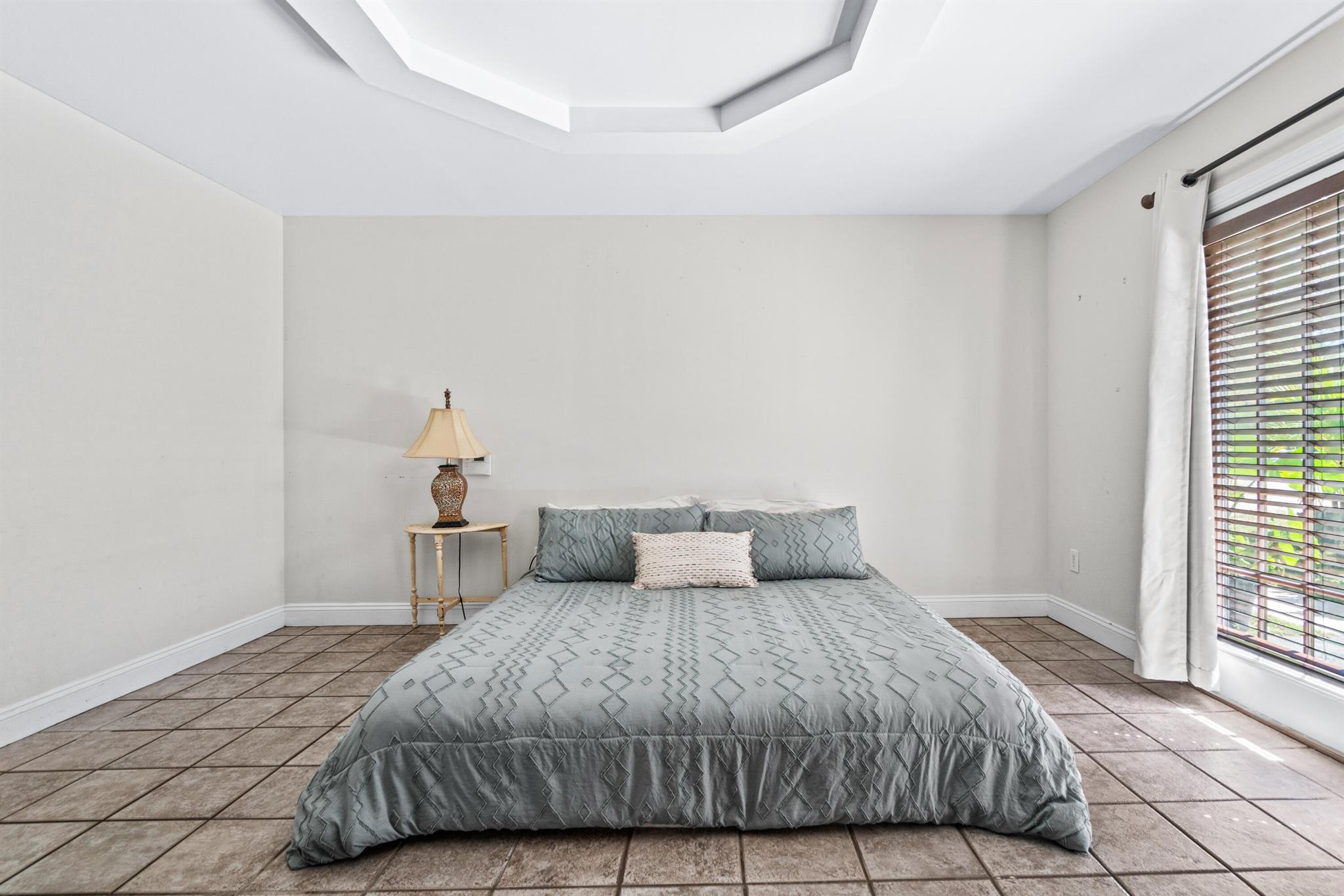 4181 Coconut Boulevard