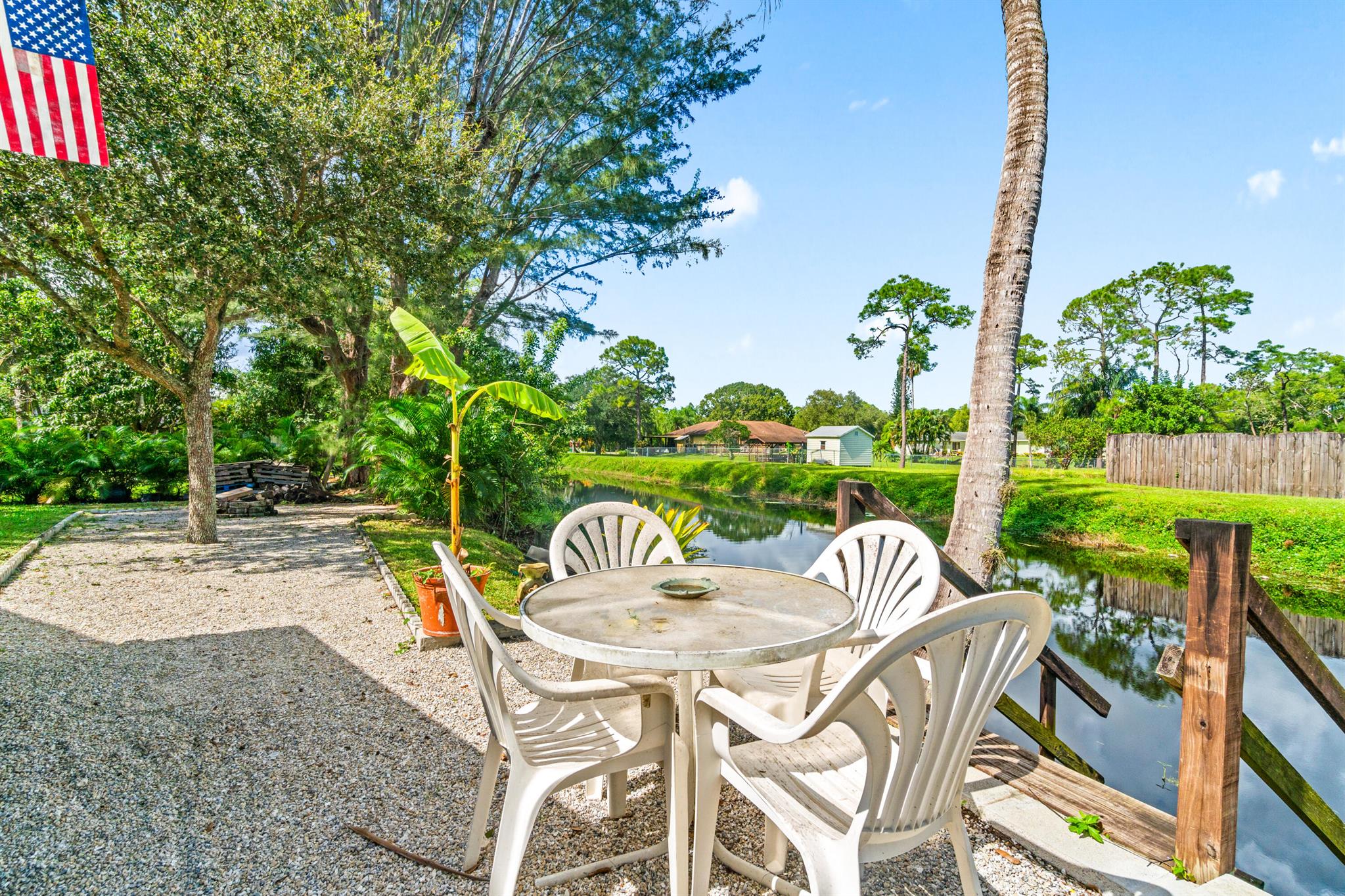 4181 Coconut Boulevard