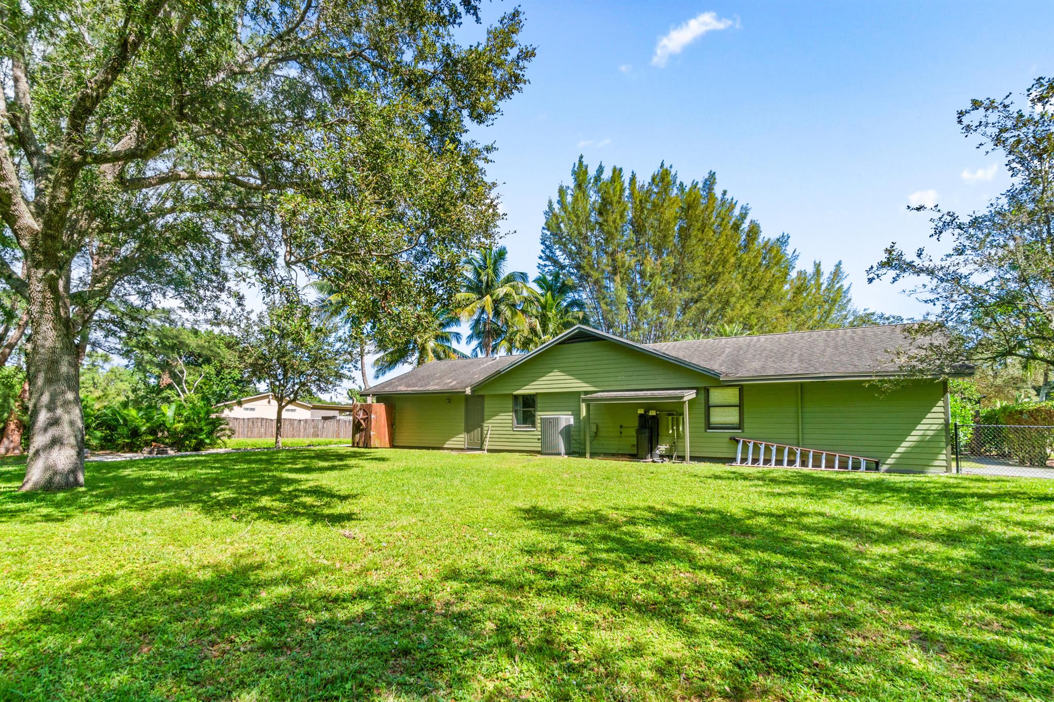 4181 Coconut Boulevard