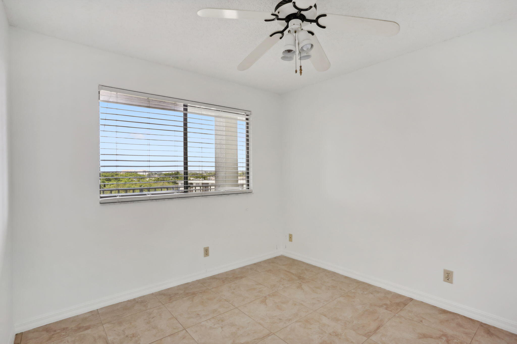 2232 N Cypress Bend Drive 704