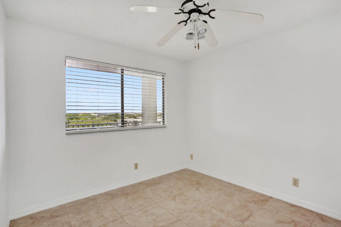 2232 N Cypress Bend Drive 704