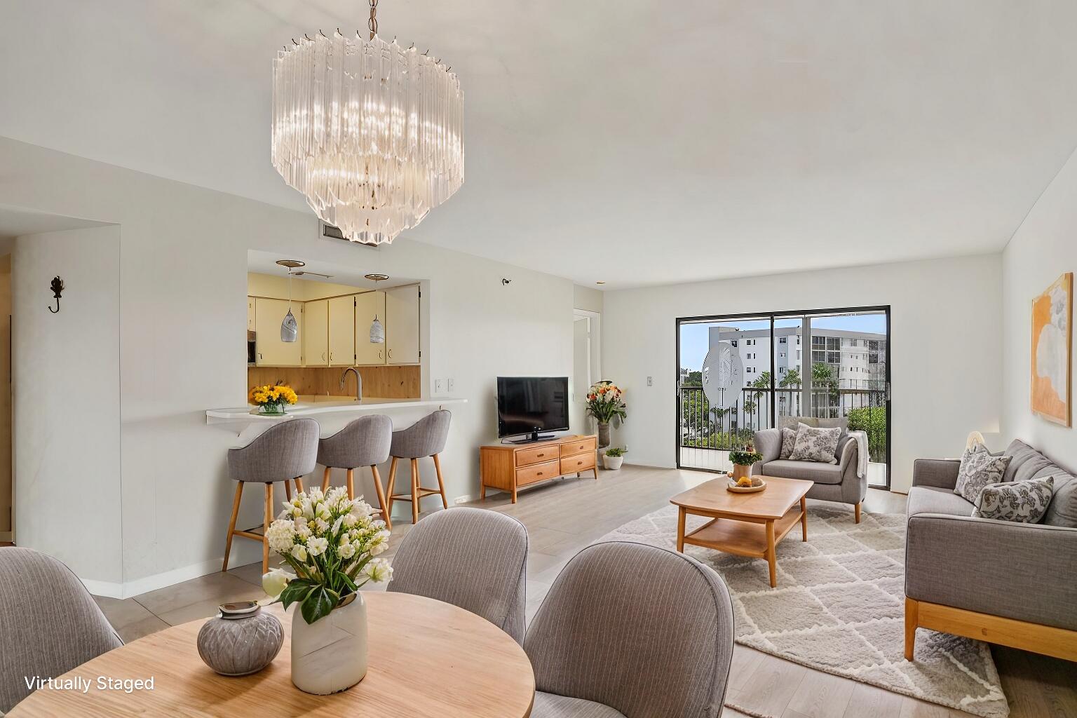 2232 N Cypress Bend Drive 704