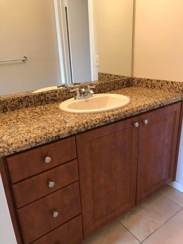 400 Club Circle 208, Boca Raton Unit: 208