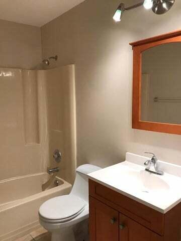 400 Club Circle 208, Boca Raton Unit: 208