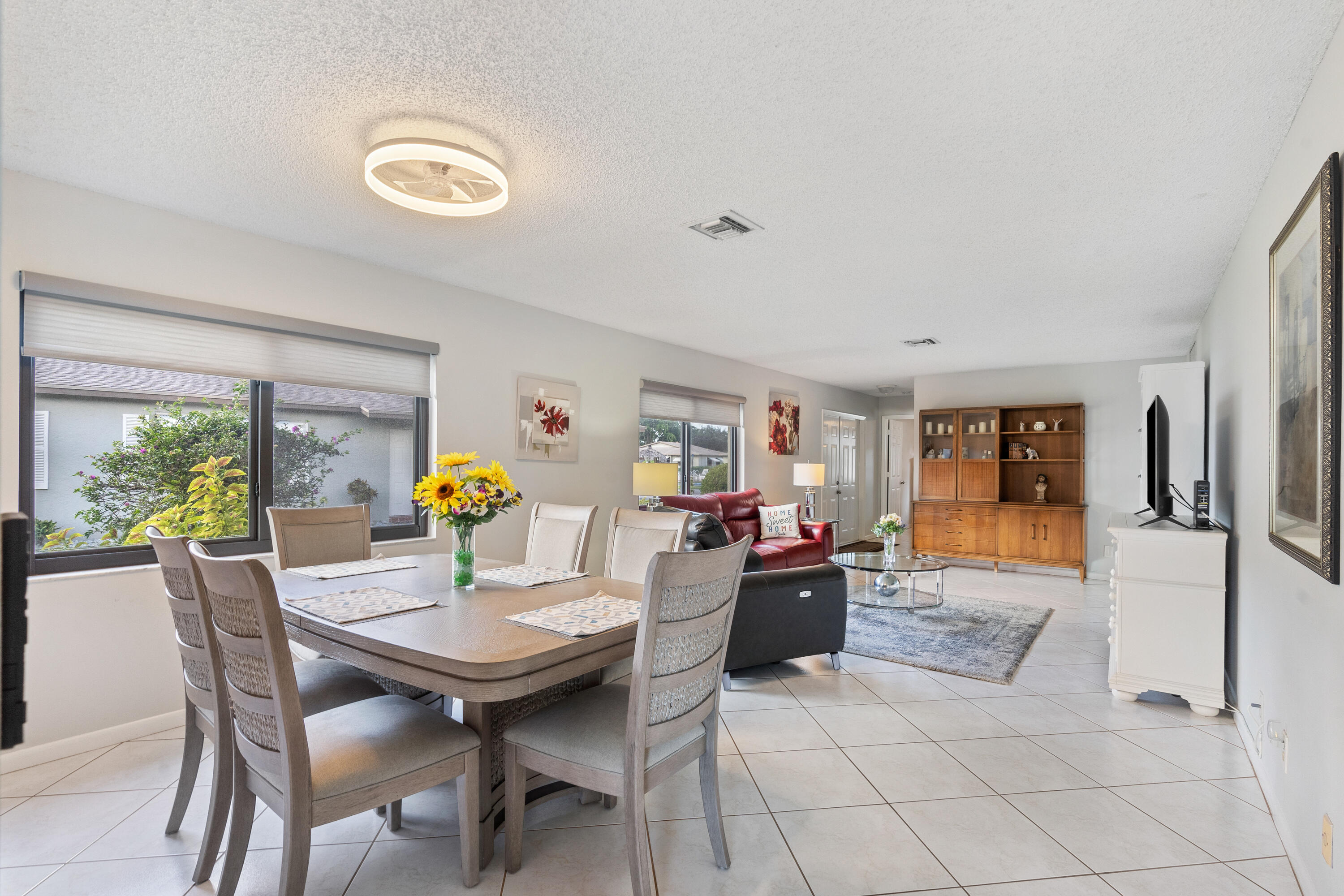 1558 Palmland Drive