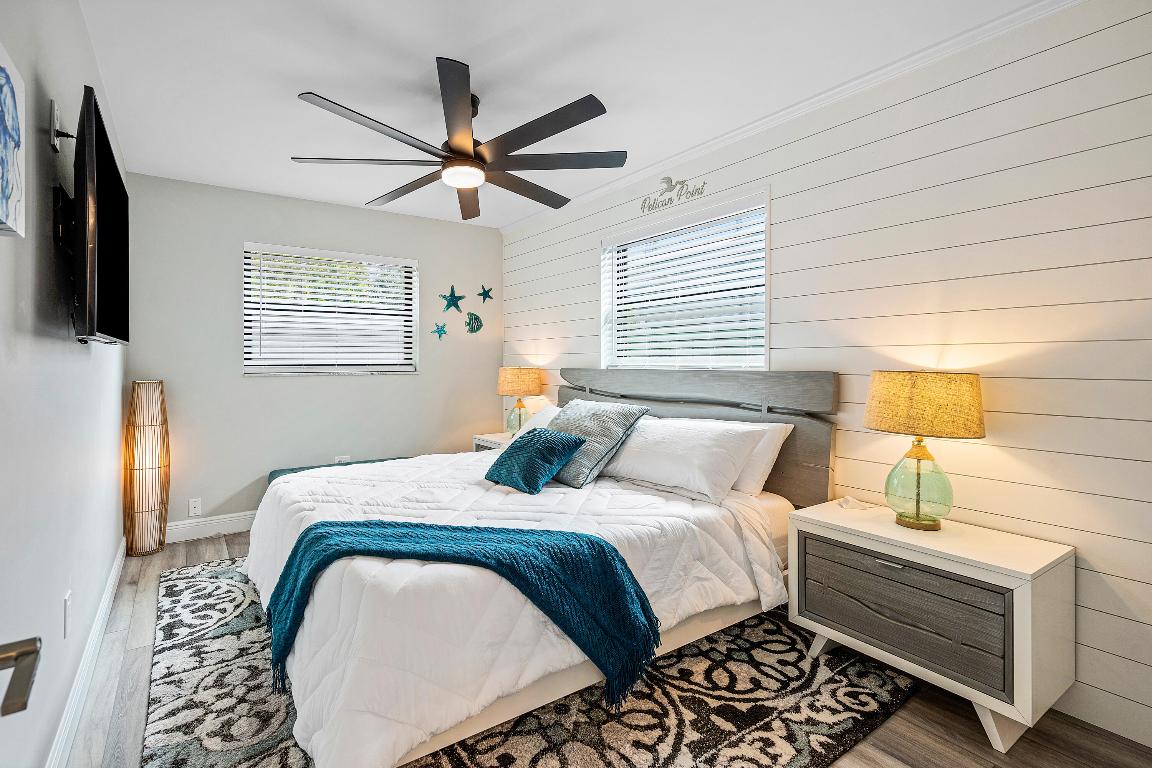 222 S S L Street Street