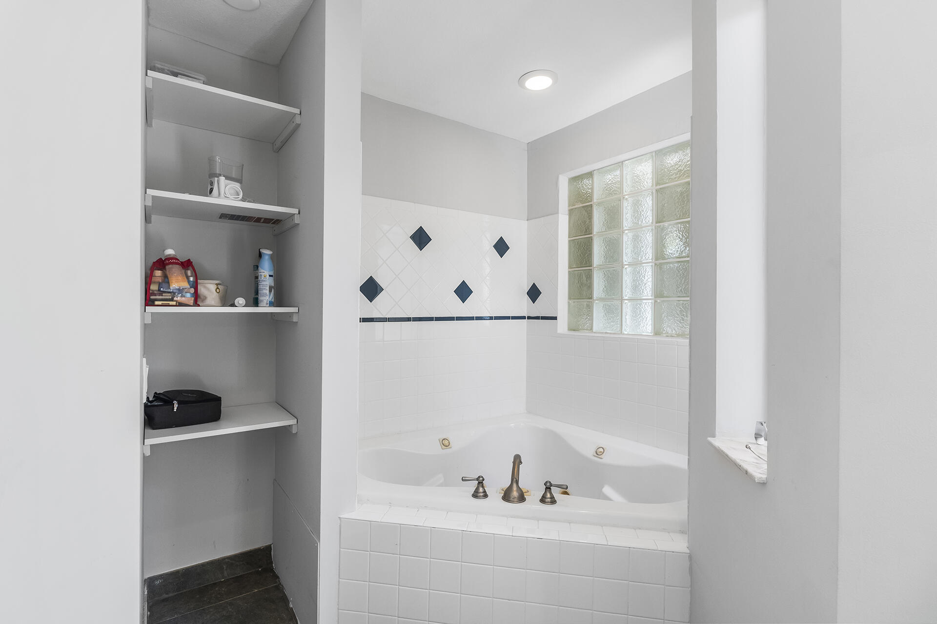 298 NW 11th Street, Boca Raton