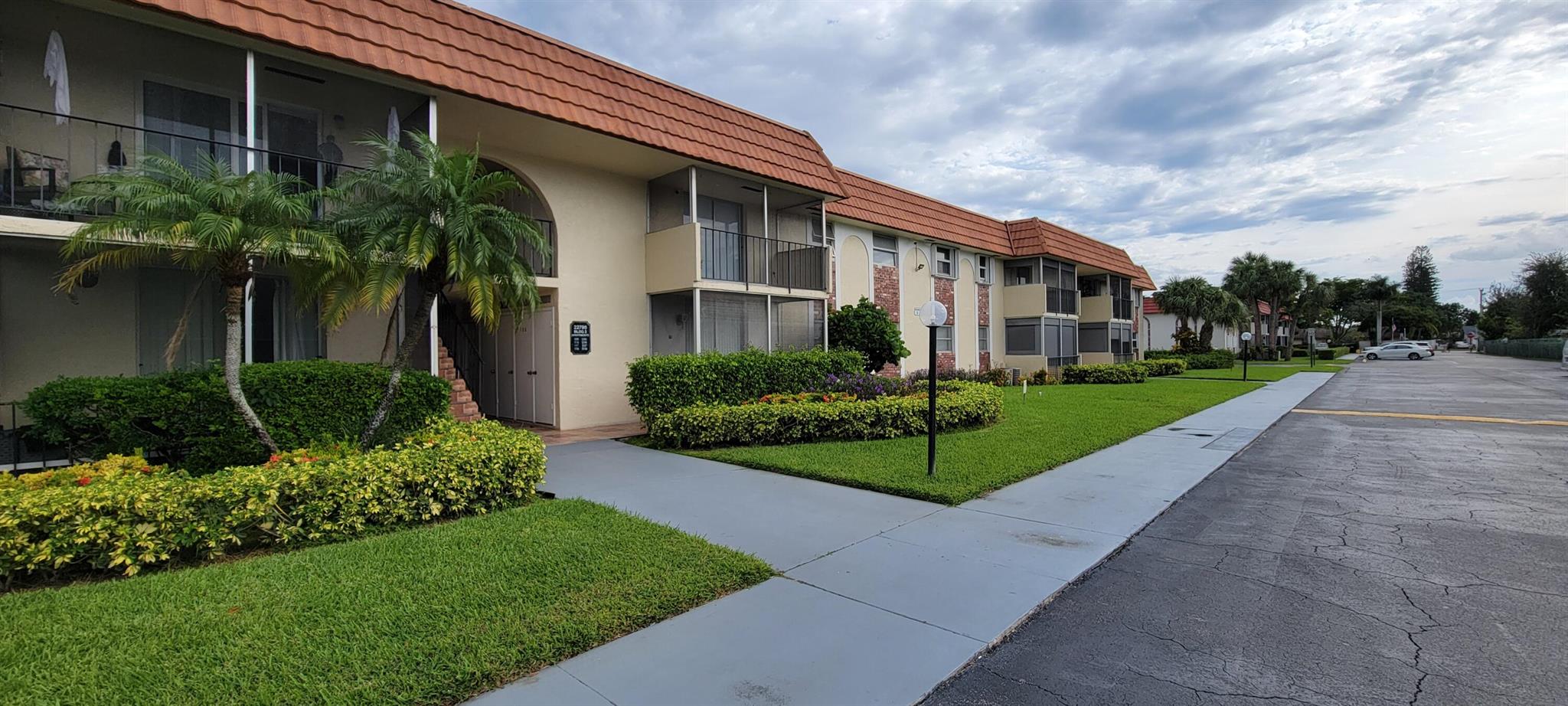 22795 SW 66th Avenue 105