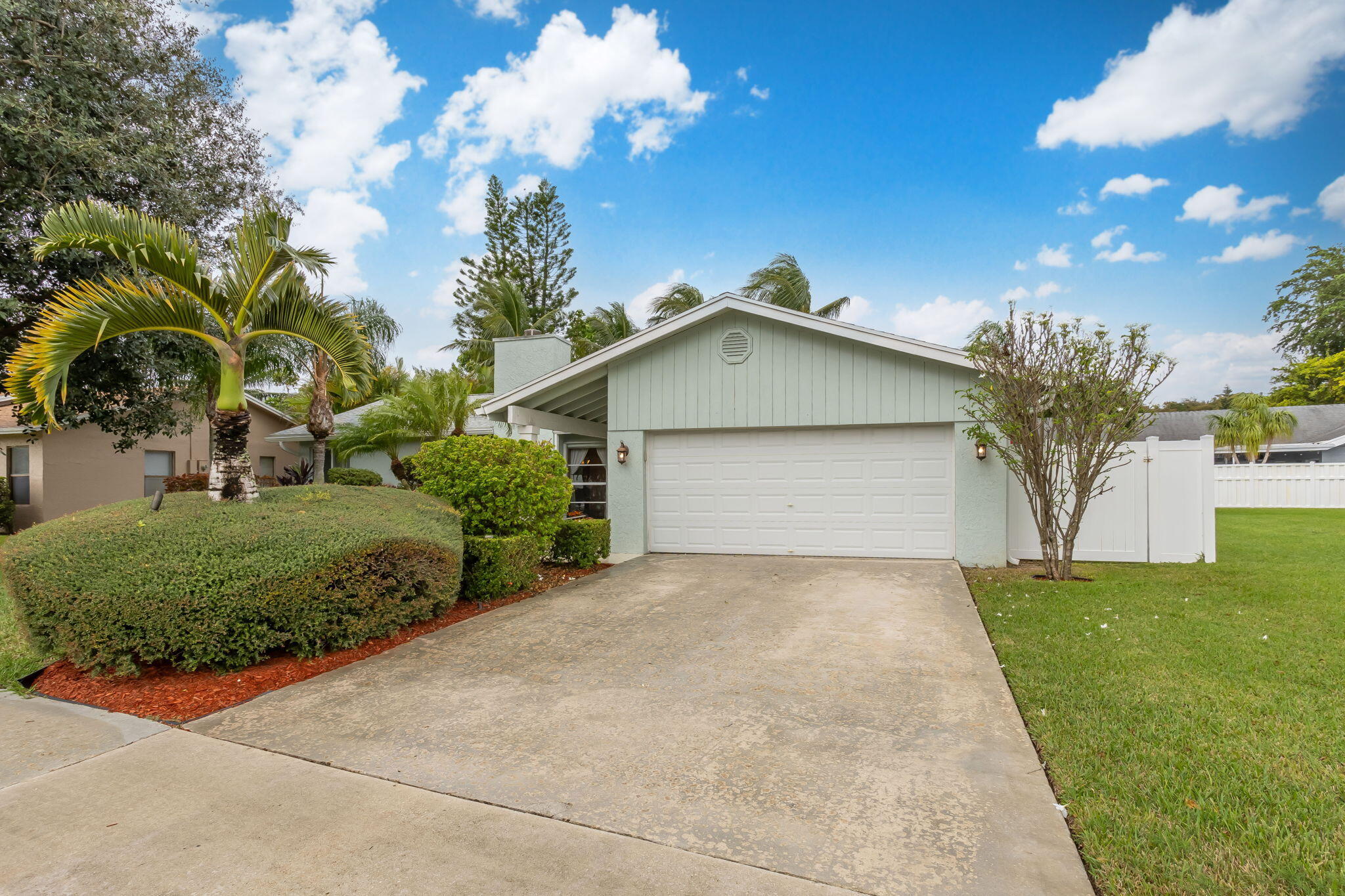 11309 Woodchuck Drive