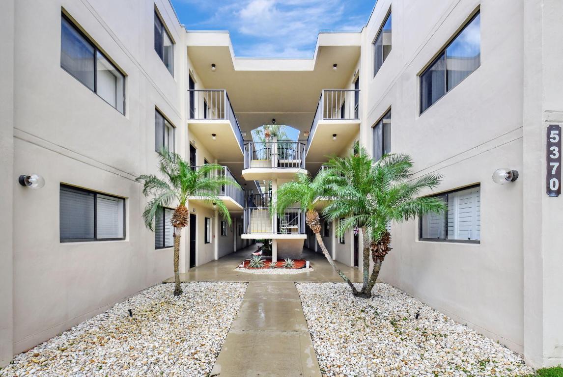 5370 Las Verdes Circle 209