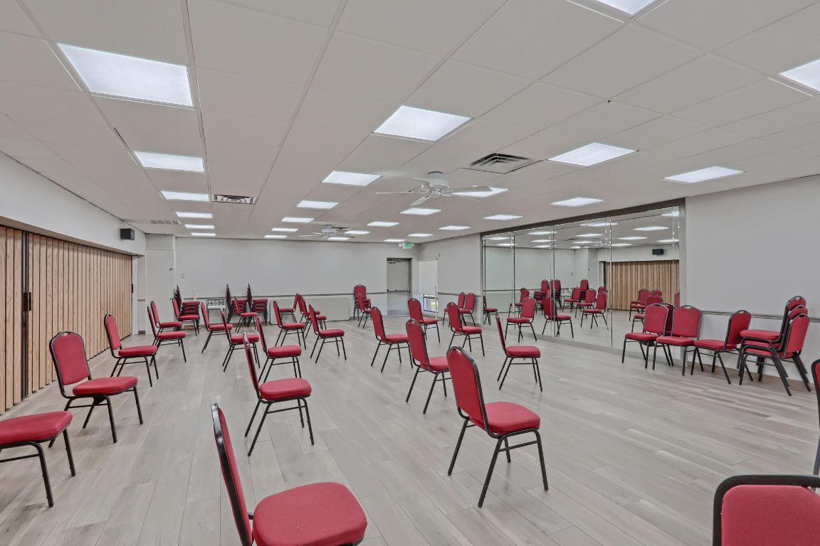 5370 Las Verdes Circle 209