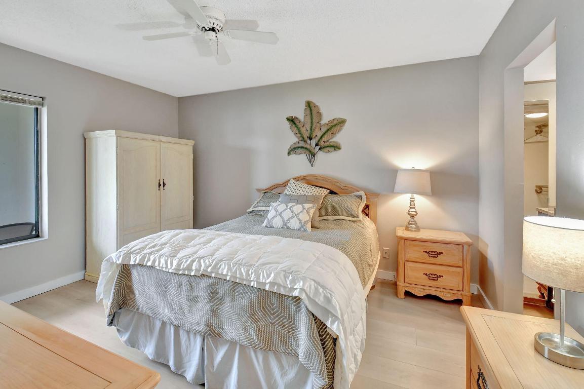 5370 Las Verdes Circle 209