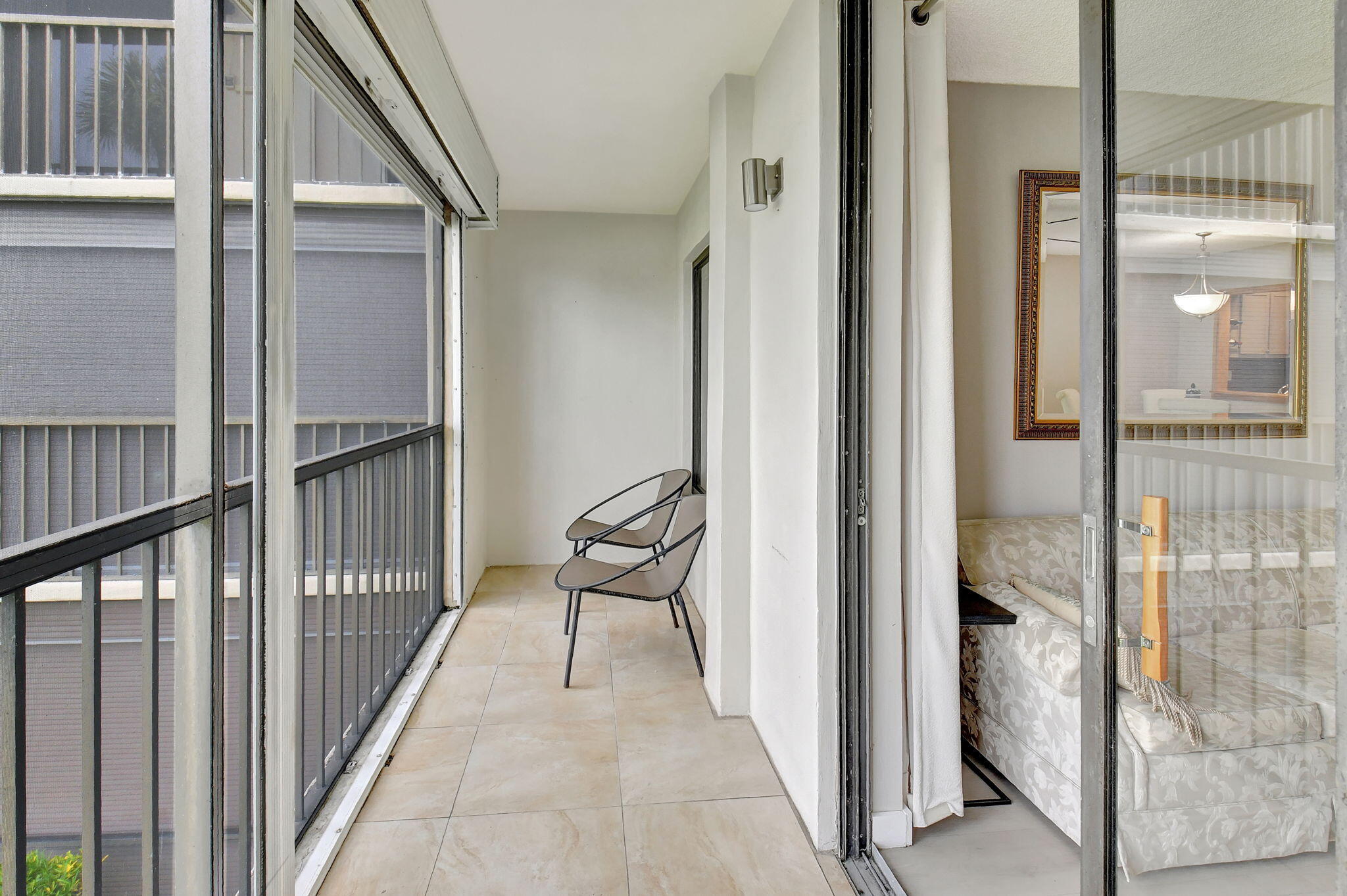 5370 Las Verdes Circle 209