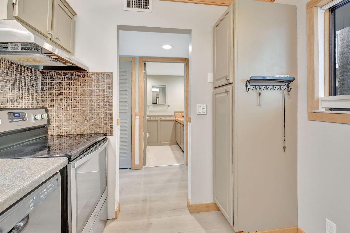 5370 Las Verdes Circle 209