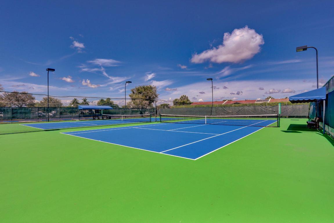 5370 Las Verdes Circle 209