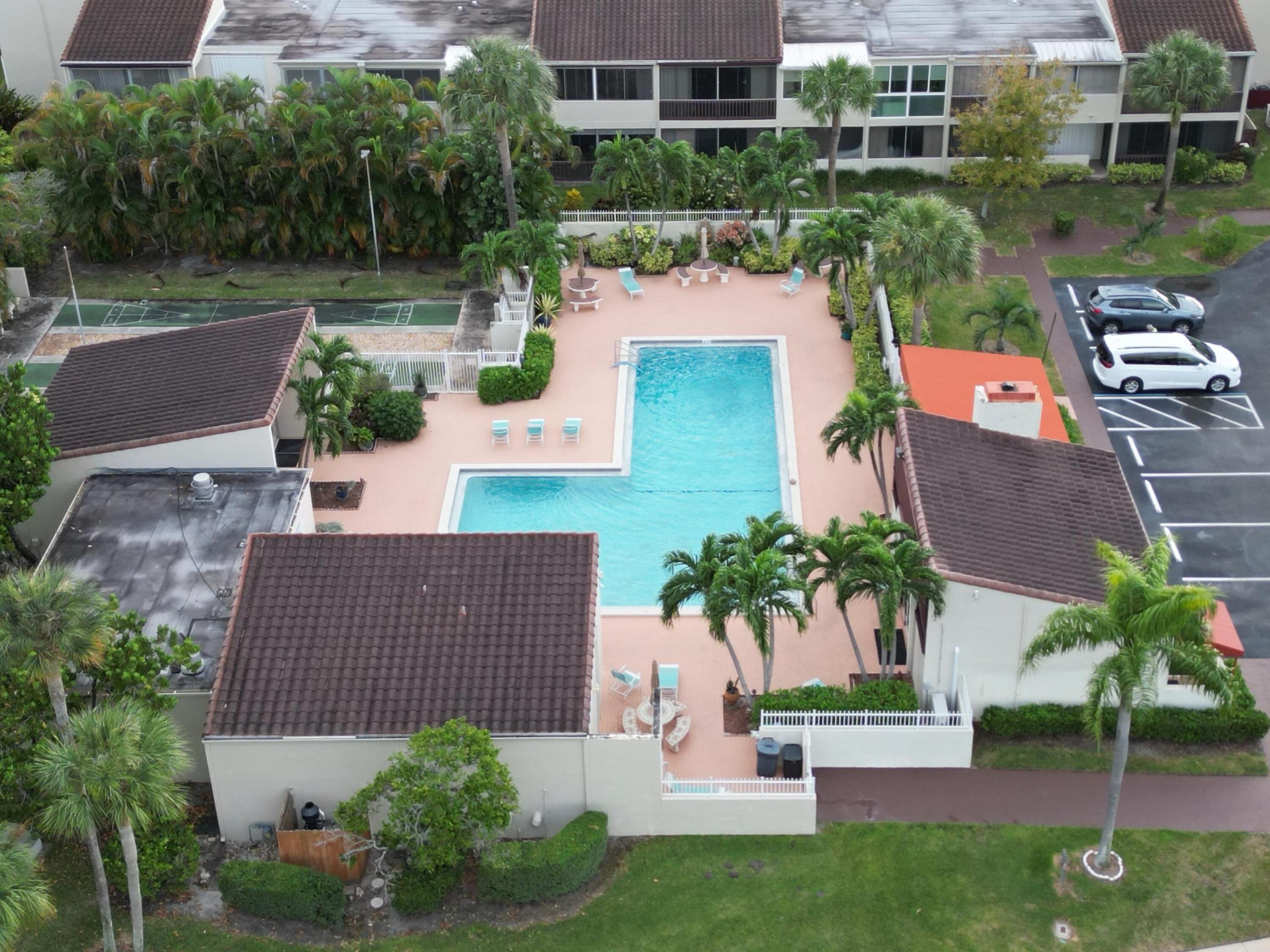 2580 Boundbrook Boulevard 101