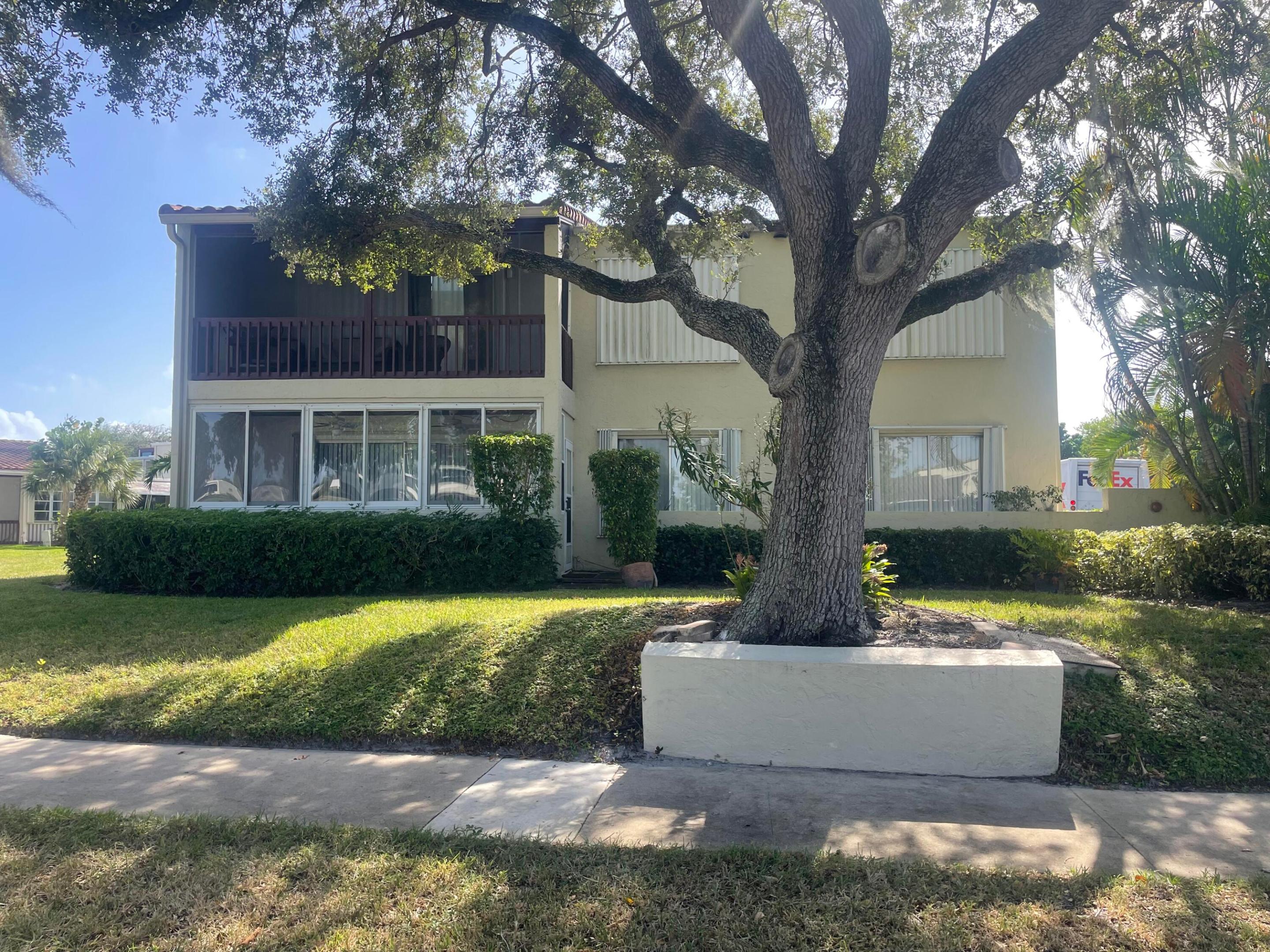2580 Boundbrook Boulevard 101